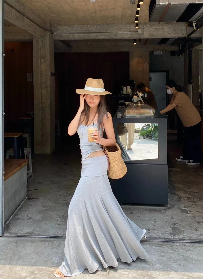 福秒-这个好看卷边的！不规则垂感半身长裙（FE0016#）FEELING