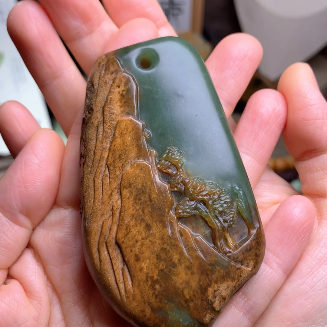 土***2岫岩河磨玉（透闪石质玉）未镶嵌把件