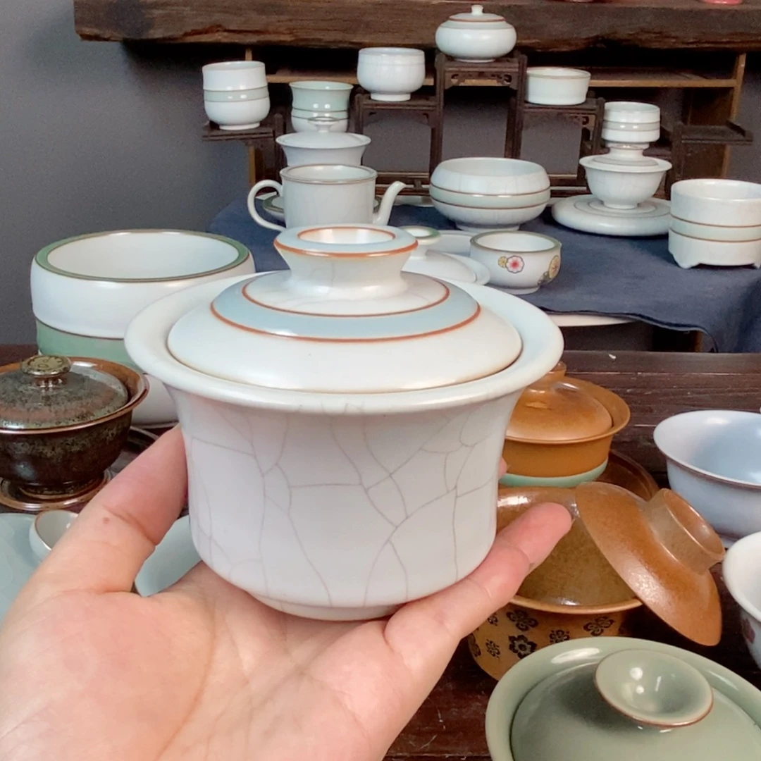 朱砂胎哥弟窑盖碗