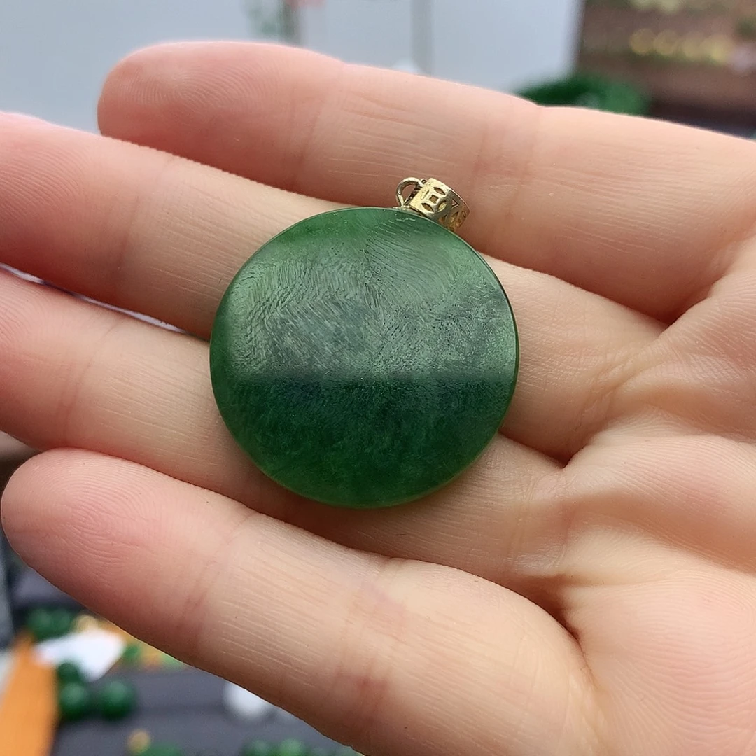 怡***、颈饰银S925镶嵌和田玉（碧玉）