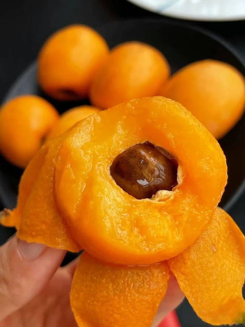 [顺丰速递】四川高山老树露天土枇杷/大五星枇杷