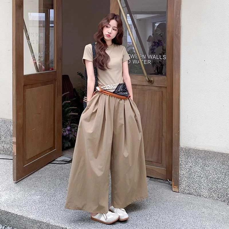 老钱风女装穿搭女2025夏季新款时尚短袖T恤高腰阔腿裤休闲两件套