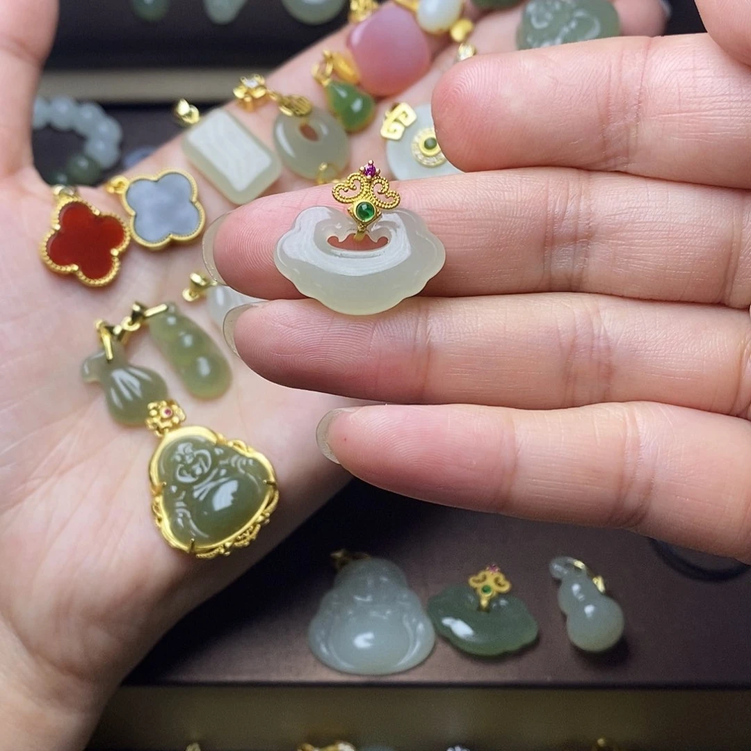 和田玉颈饰银S925镶嵌