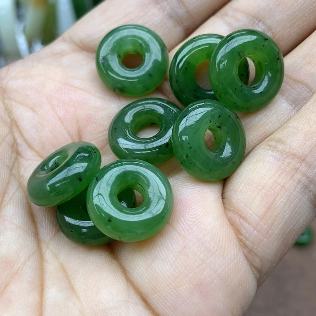 和田玉未镶嵌吊坠(不含链)