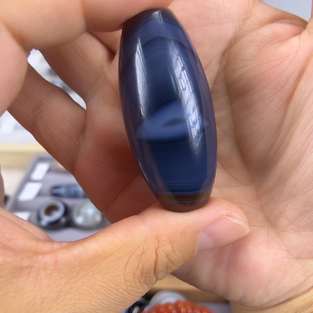 爱***光玛瑙/玉髓未镶嵌颈饰