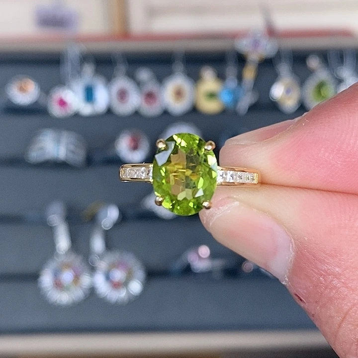 橄榄石戒指银S925镶嵌