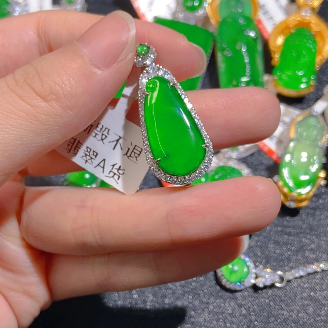 翡翠银S925镶嵌吊坠(不含链)