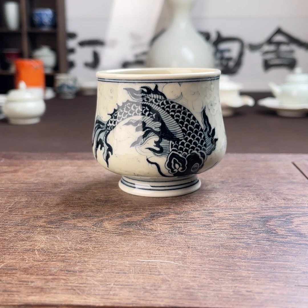 柴窑青花鱼纹二号炉式