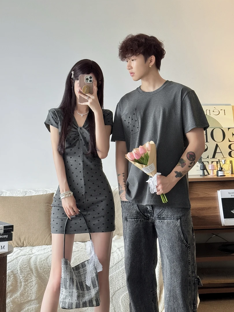 情侣装短裙吸汗法式波点简约设计感修身连衣裙短袖T恤一裙一衣