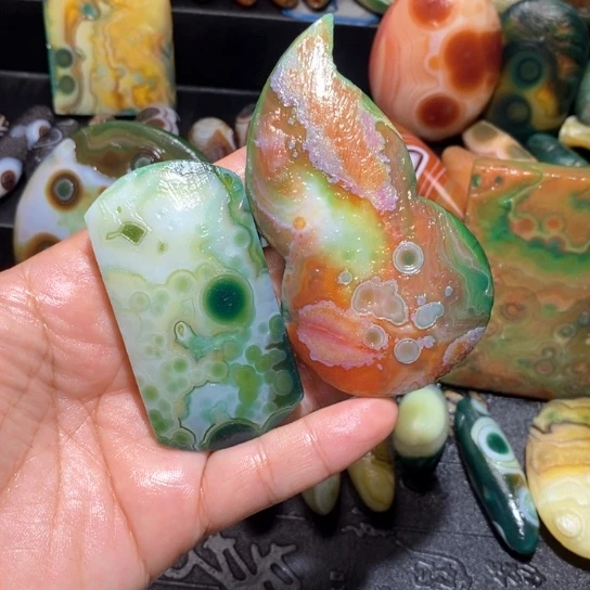 石英质玉珠宝半成品未镶嵌秋**藏