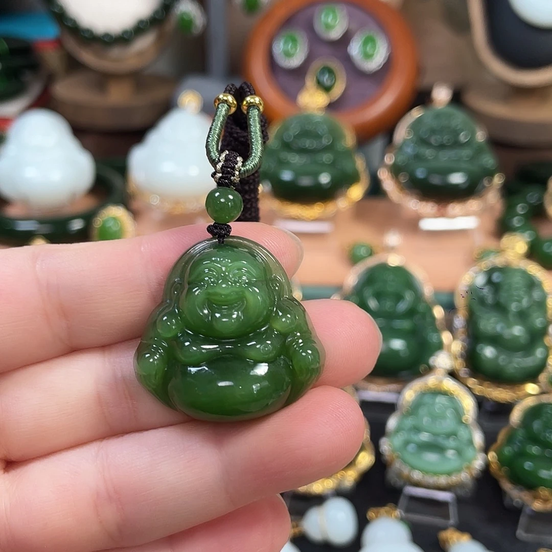 和田玉未镶嵌颈饰阳绿佛公30