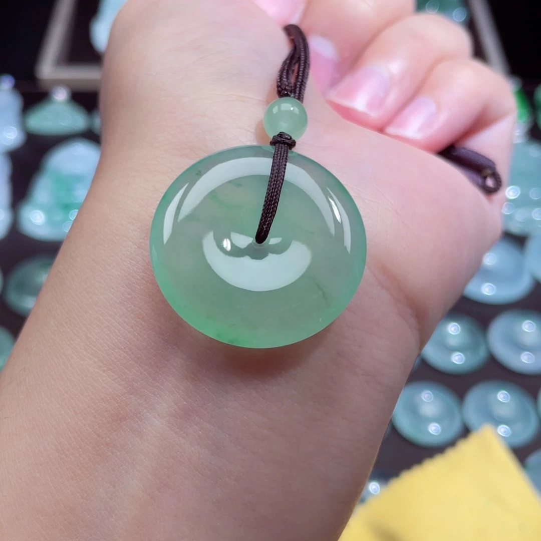 颈饰未镶嵌翡翠扣子