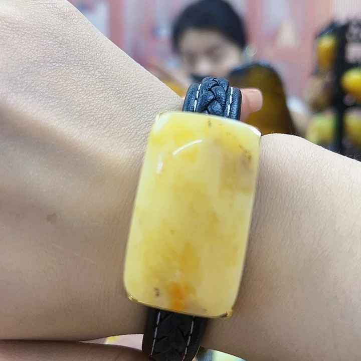 琥珀颈饰银S925镶嵌手镯