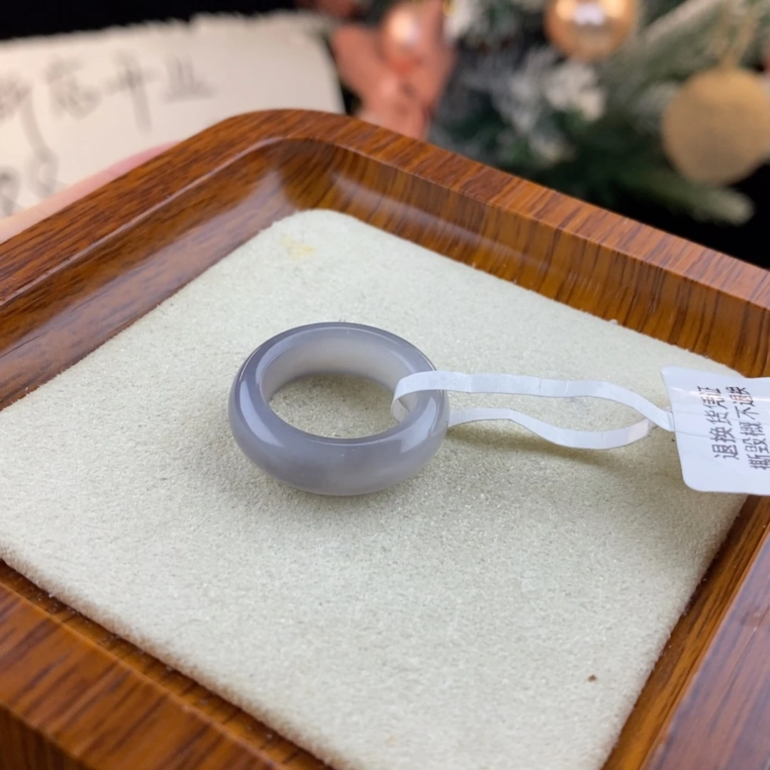 和田玉未镶嵌戒指港12