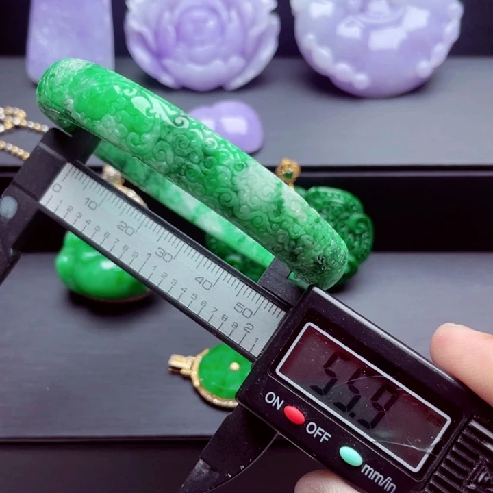 翡翠未镶嵌手镯手镯