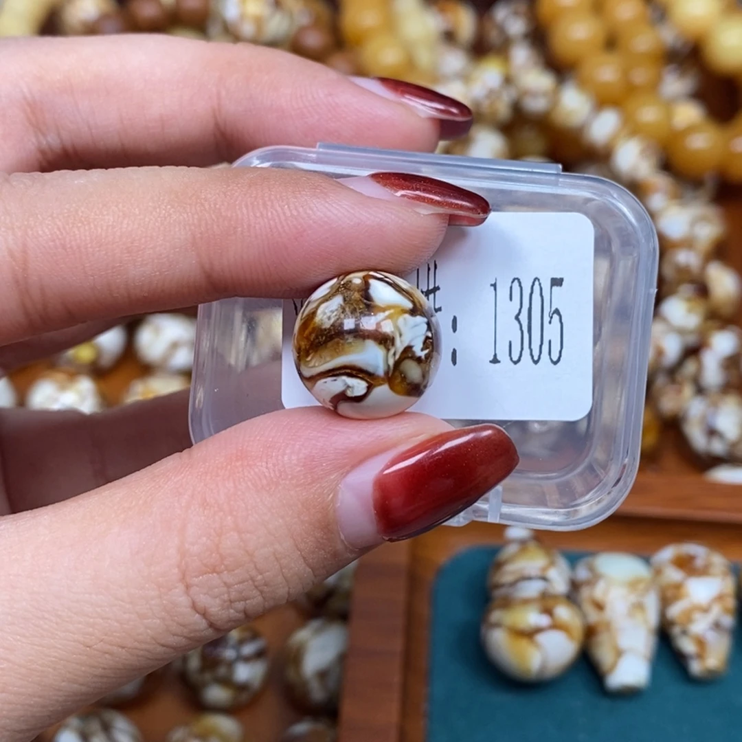 猴头核桃把件沁色圆珠老型1305