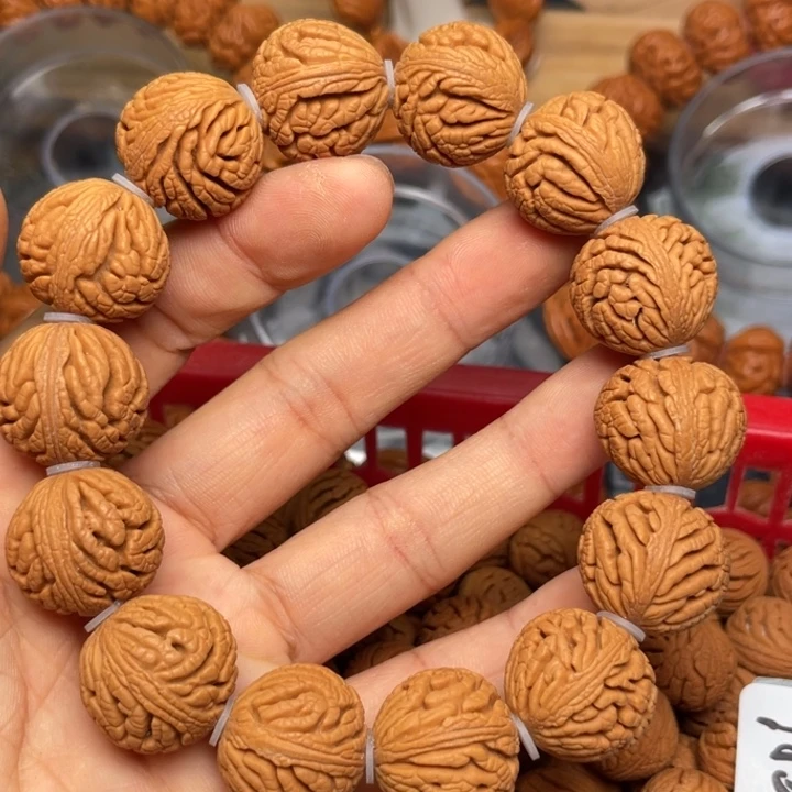 桃核手串龙纹桃核53
