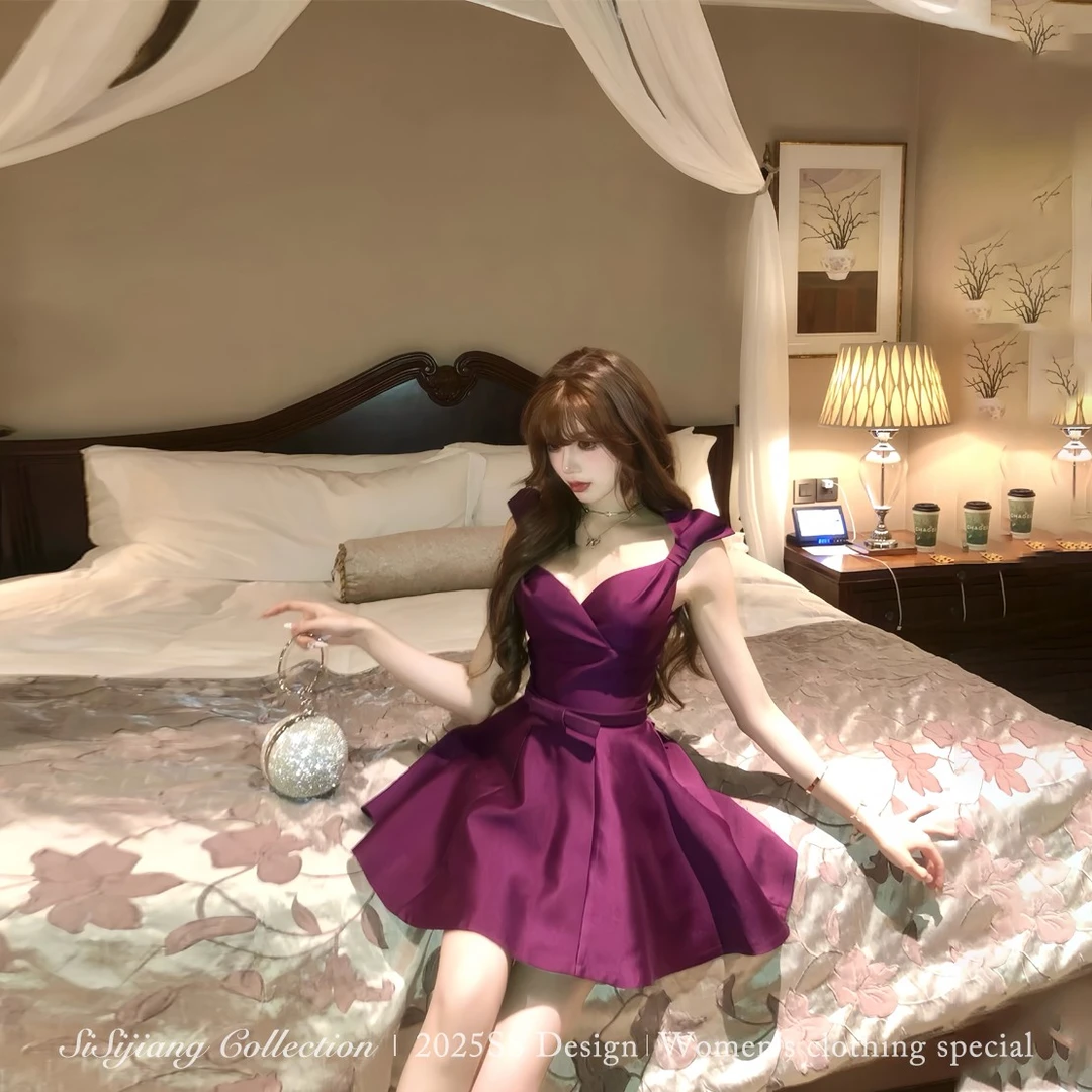 SISI JIANG“暮色罗兰”法式简约复古精致v领气质无袖连衣裙短裙