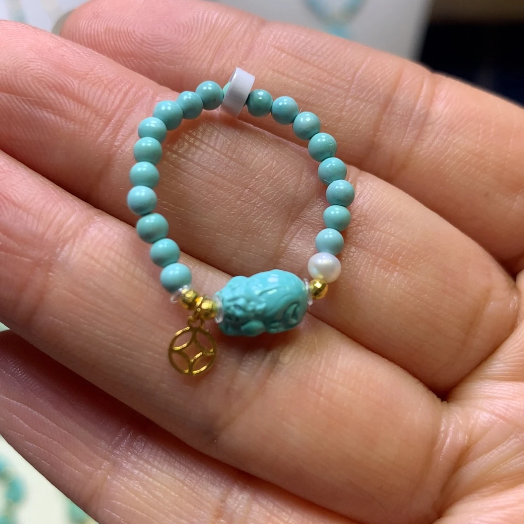 绿松石18K金镶嵌戒指