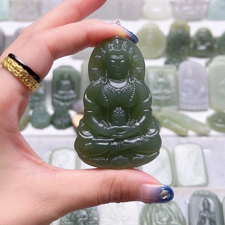 *****和田玉未镶嵌颈饰