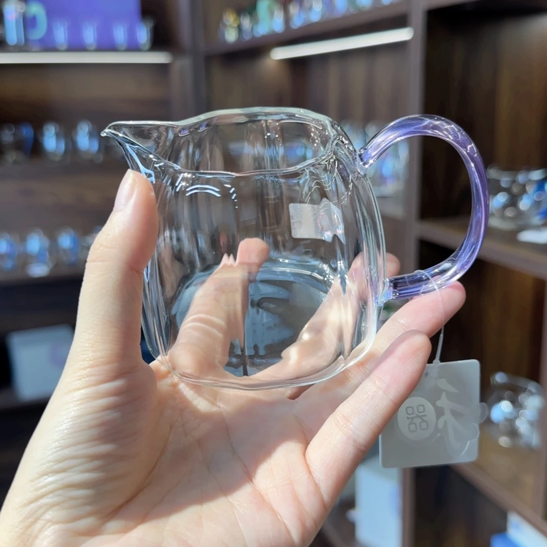 禾器倾研浅紫色。。。