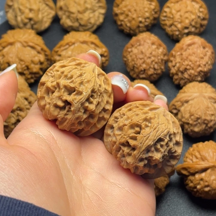 吊坠文玩核桃39全品苹果园