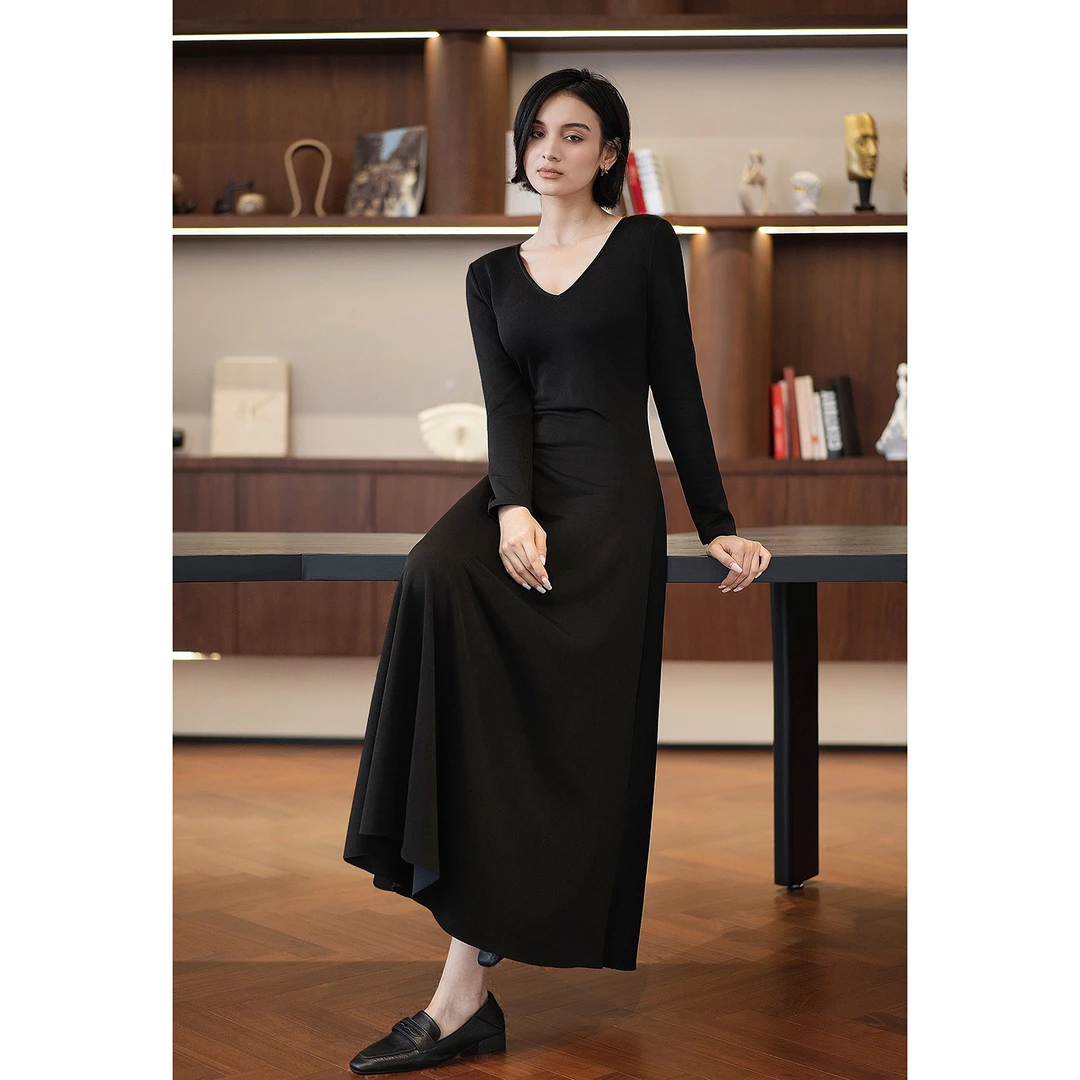 【舞姿】一条上身惊艳的小黑裙  三醋酸高弹力 秋新品