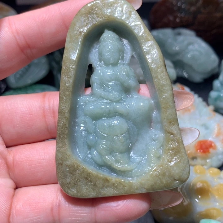 翡翠未镶嵌颈饰保真天然A货翡翠