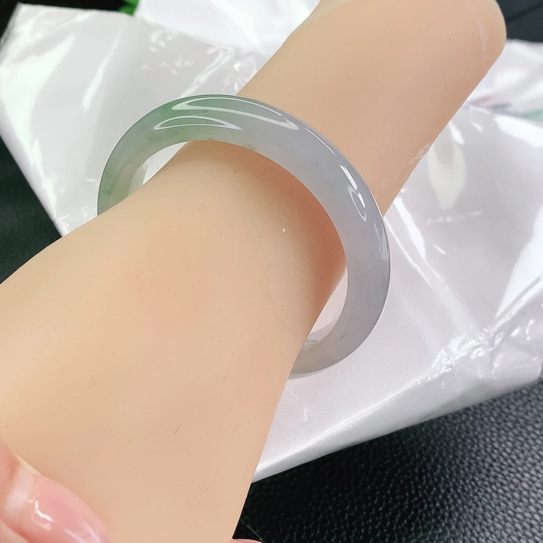 未镶嵌手镯翡翠56圈