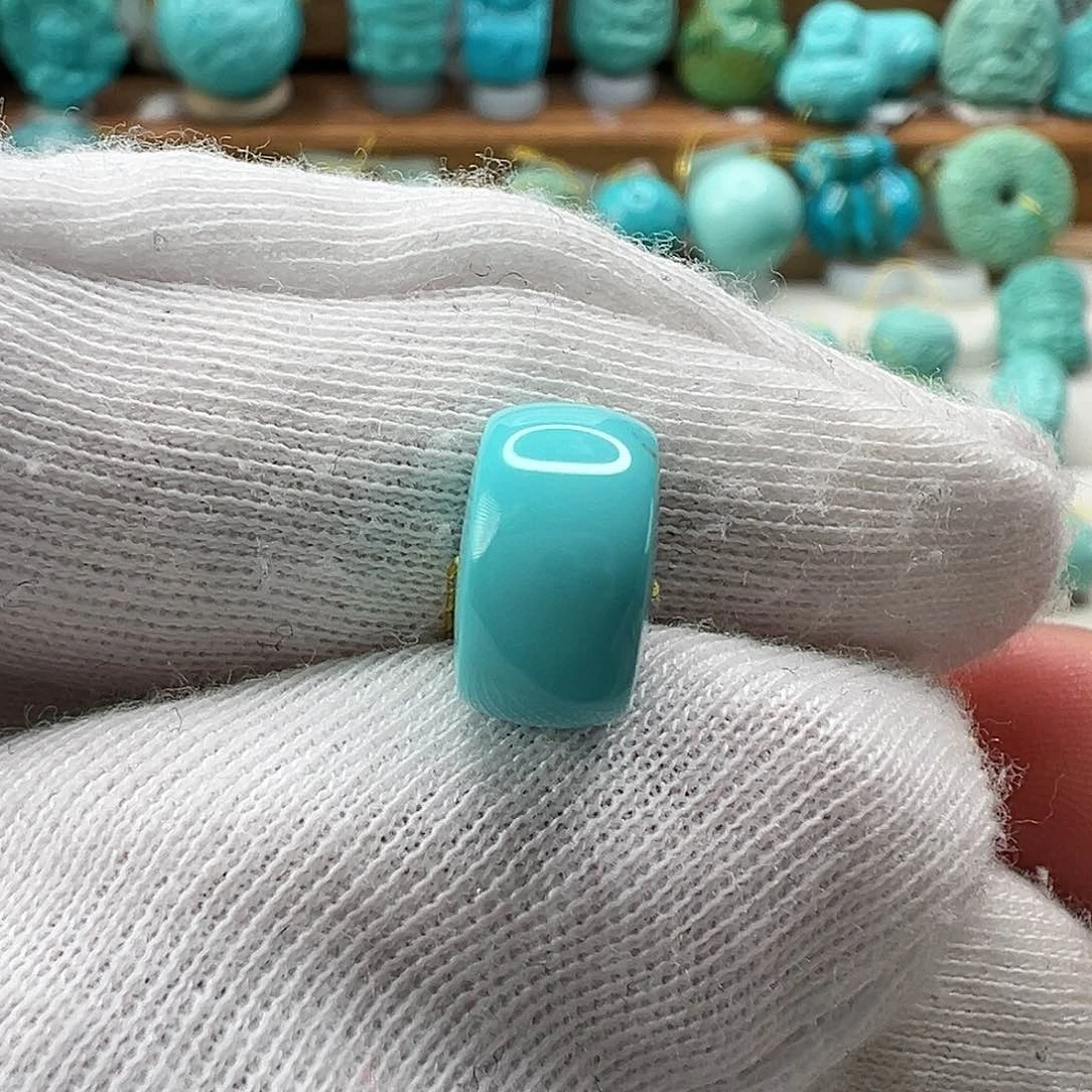 绿松石配饰未镶嵌