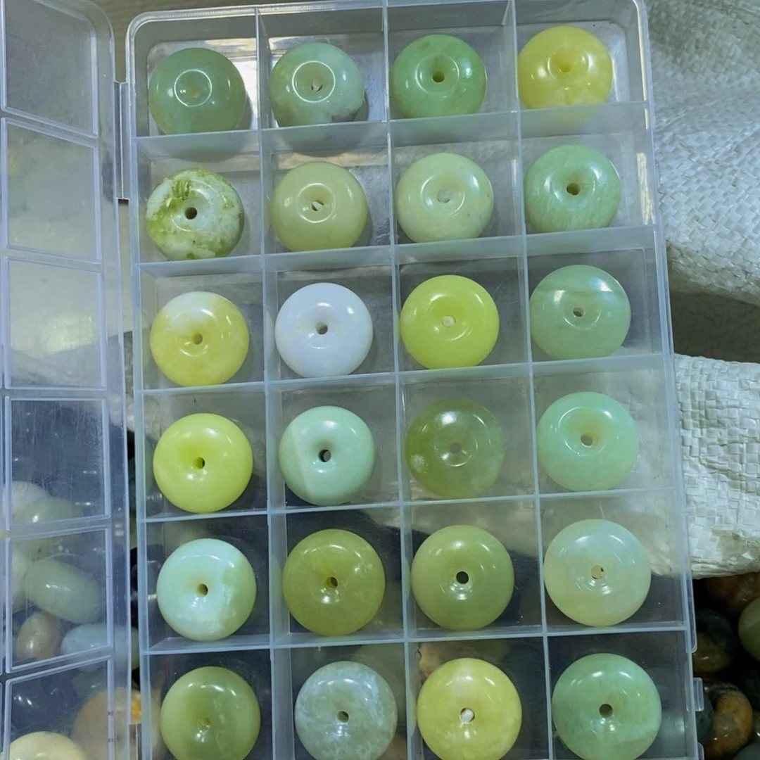 蛇纹石玉未镶嵌毛衣链144