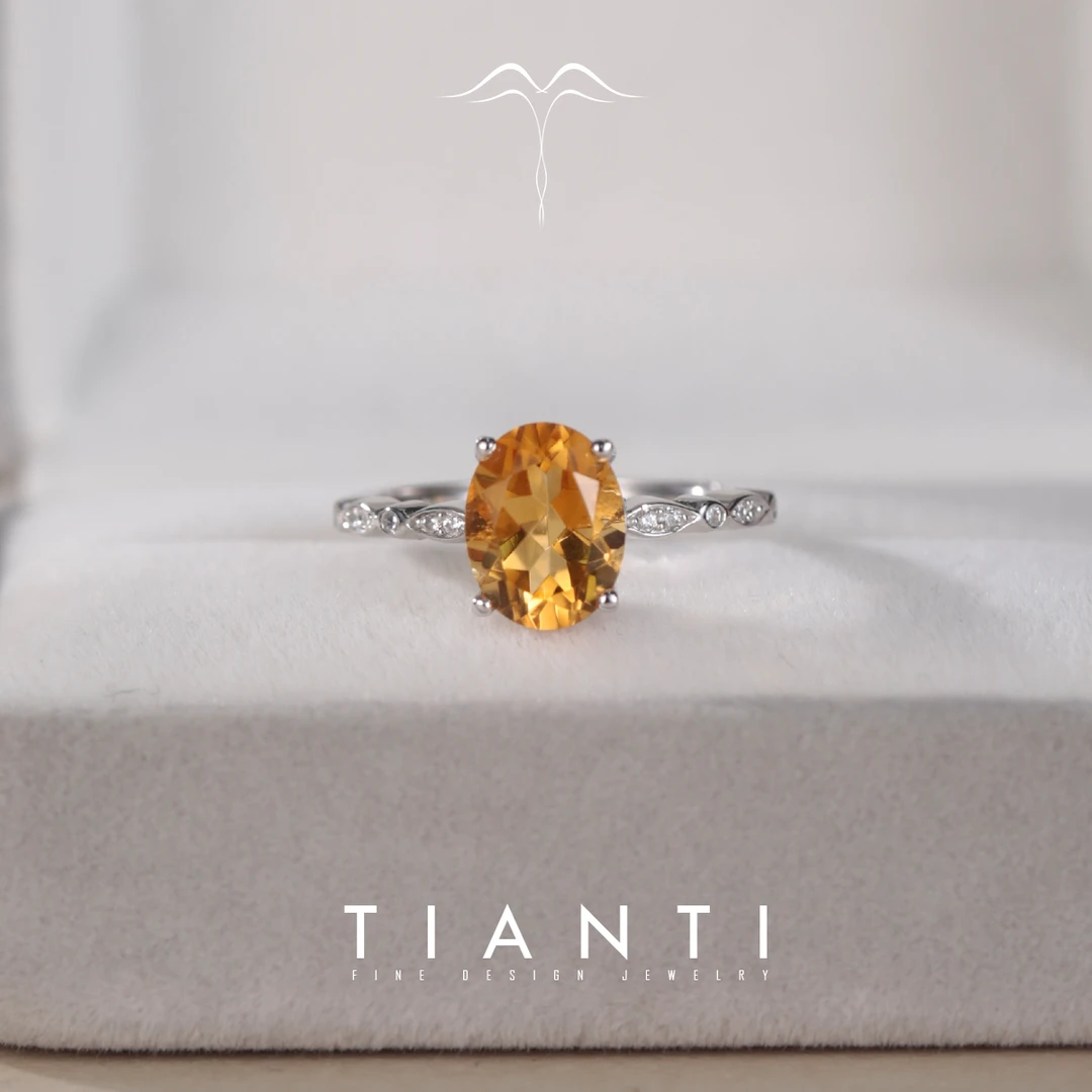TIANTI/天缇念初7X9天然黄水晶戒指S925银镀铂金色（银色）暴力黄