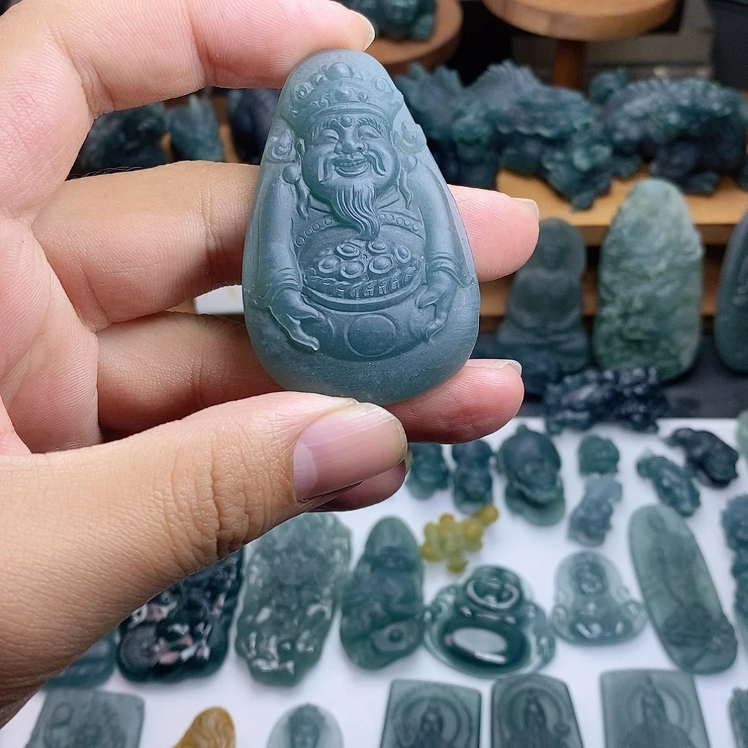 定制翡翠未镶嵌财神