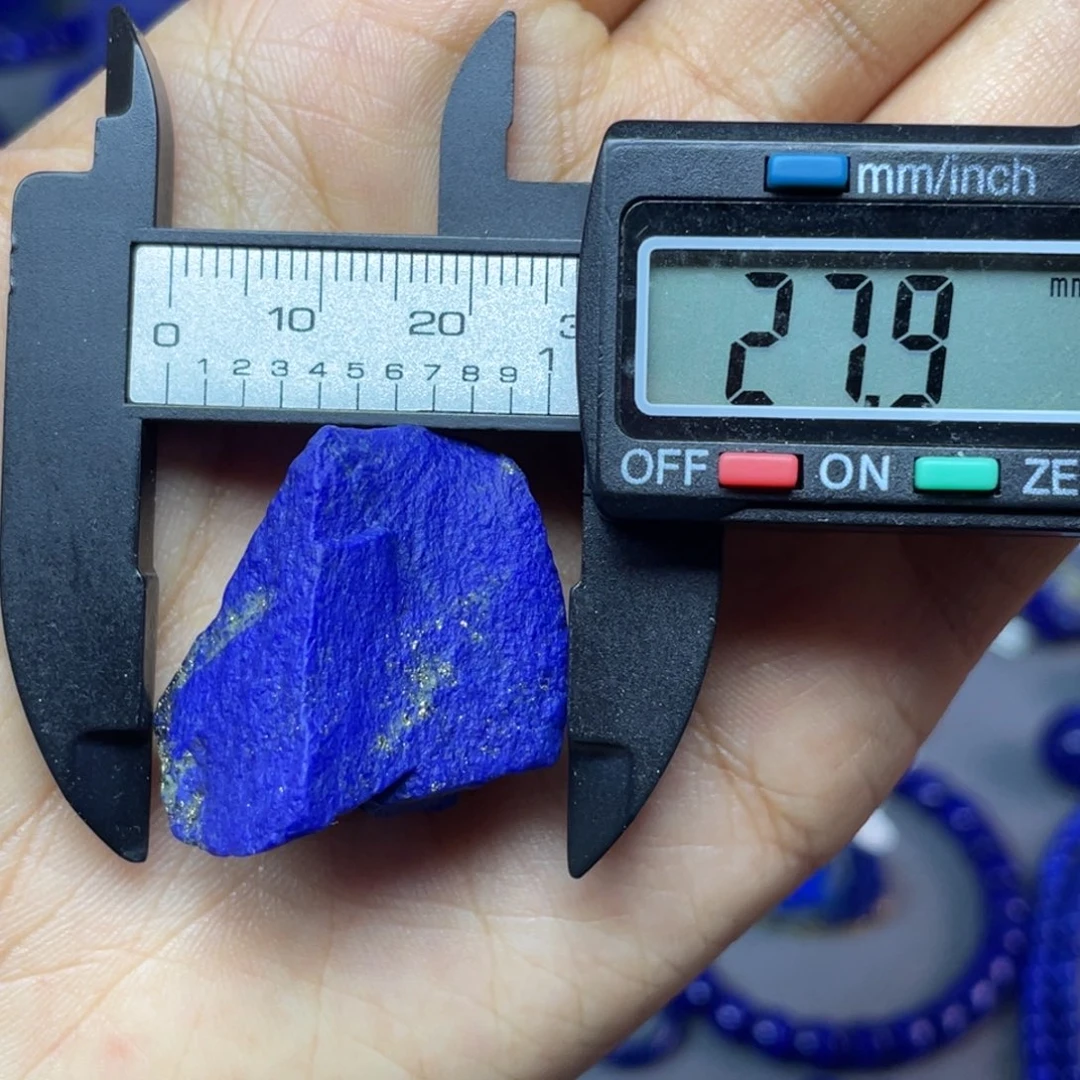 青金石未镶嵌哑光原石