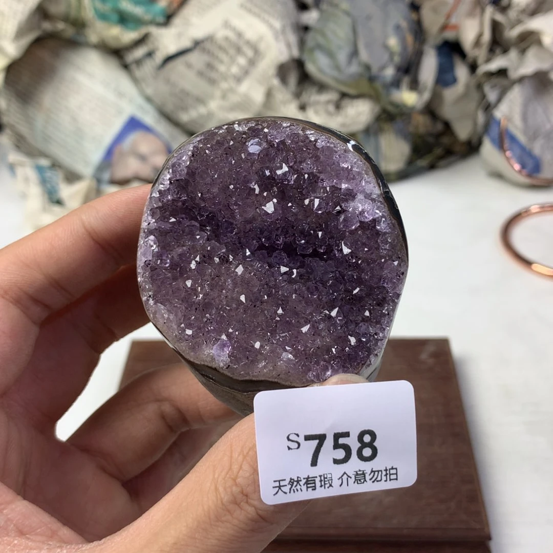 水晶大型摆件（非配饰）未镶嵌