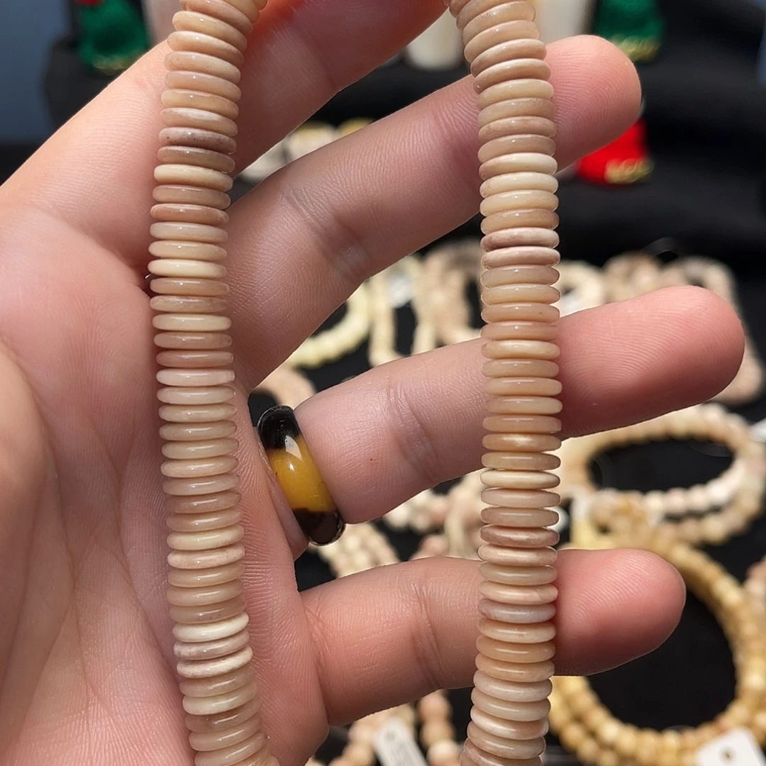 吊坠白玉菩提精品驼骨红手持