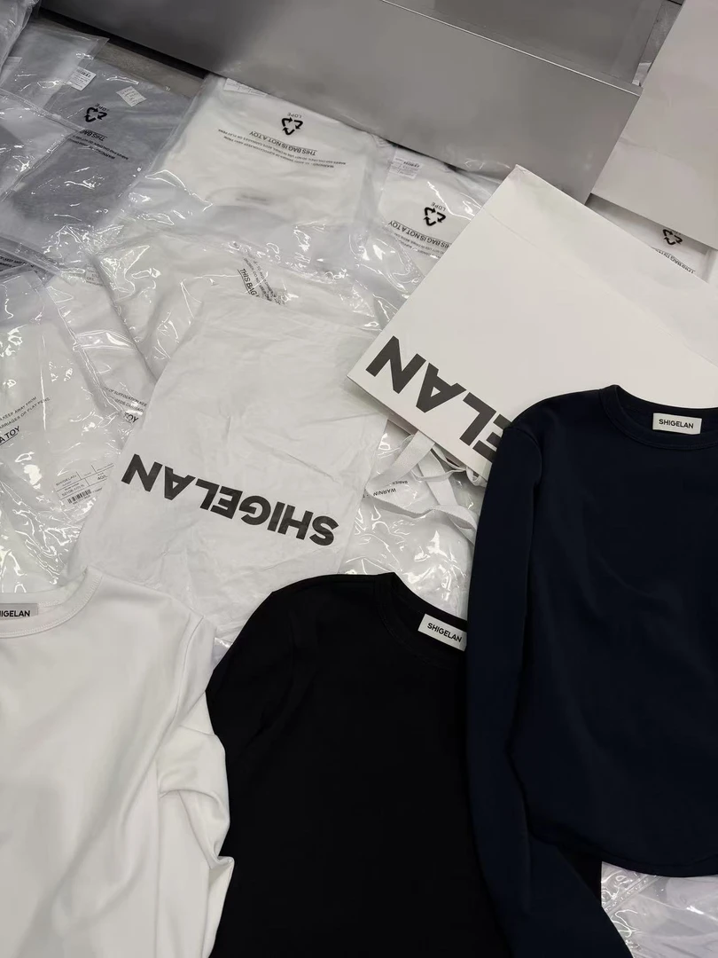 shigelan诗歌兰百搭防脏简约秋冬网红常规款T恤纽扣圆领长袖INS风