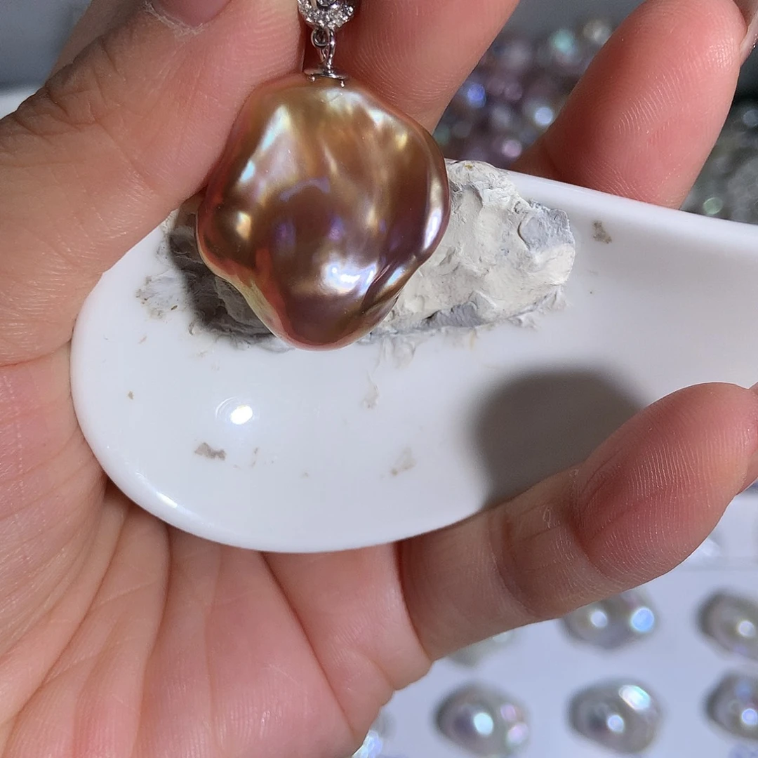 银S925镶嵌淡水珍珠吊坠