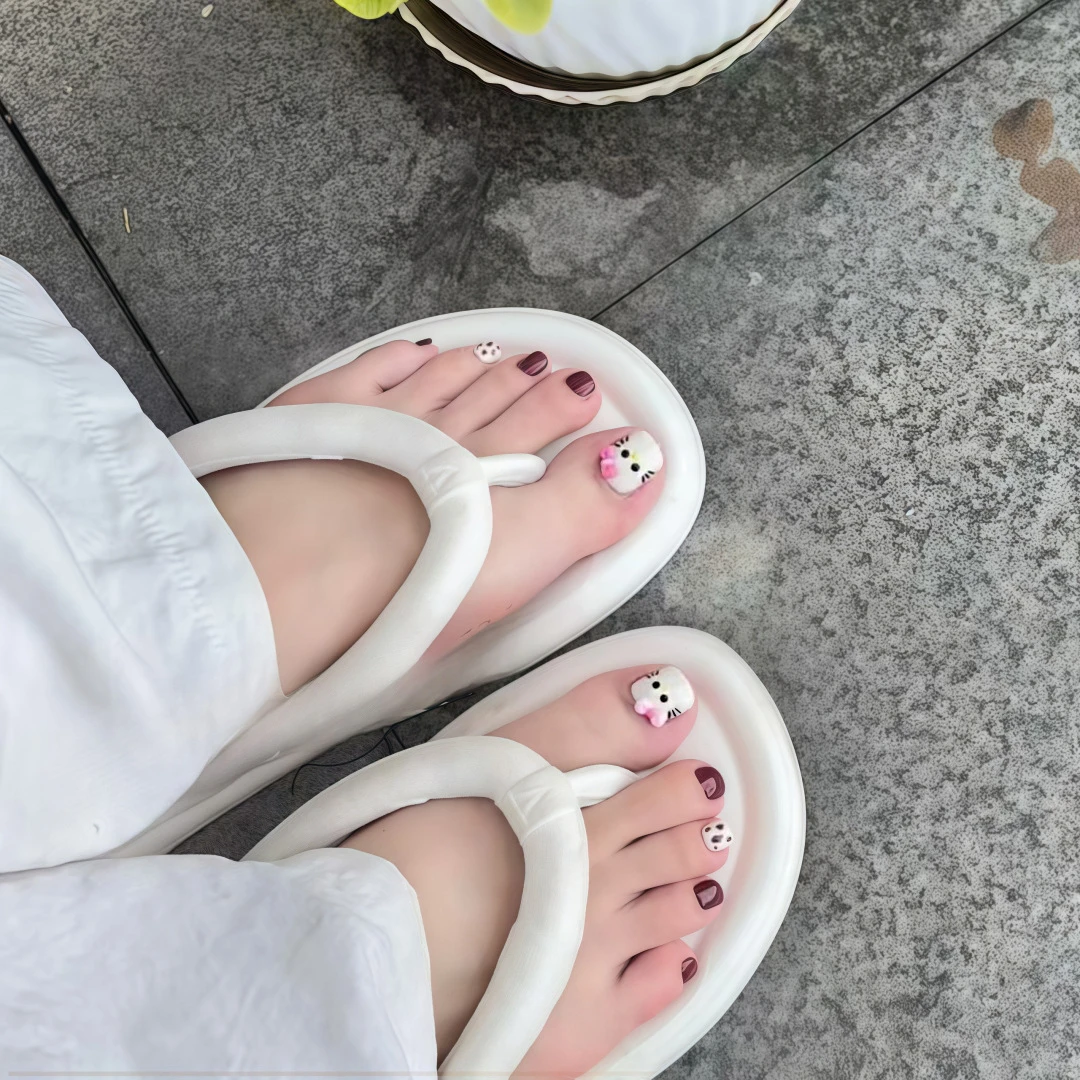 J114跳色kitty猫显白豹纹穿戴甲夏日氛围感甜美可拆卸脚趾甲贴片