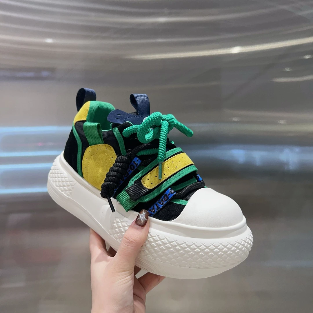 绿森林~超轻底胖头大头娃娃秋季新款时尚低帮单鞋女