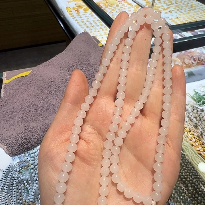 和田玉未镶嵌颈饰珠链
