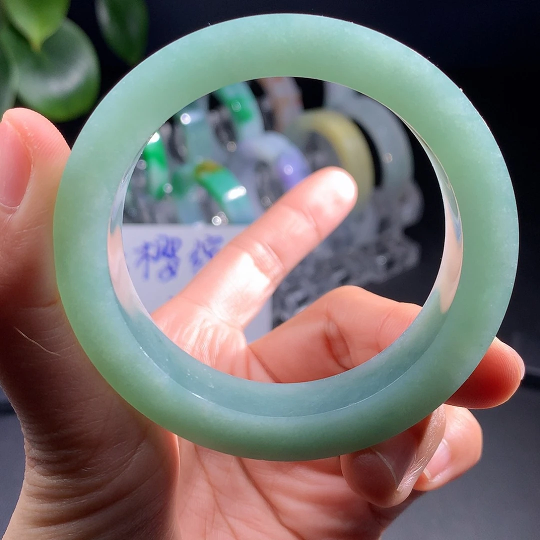 定制翡翠手镯未镶嵌