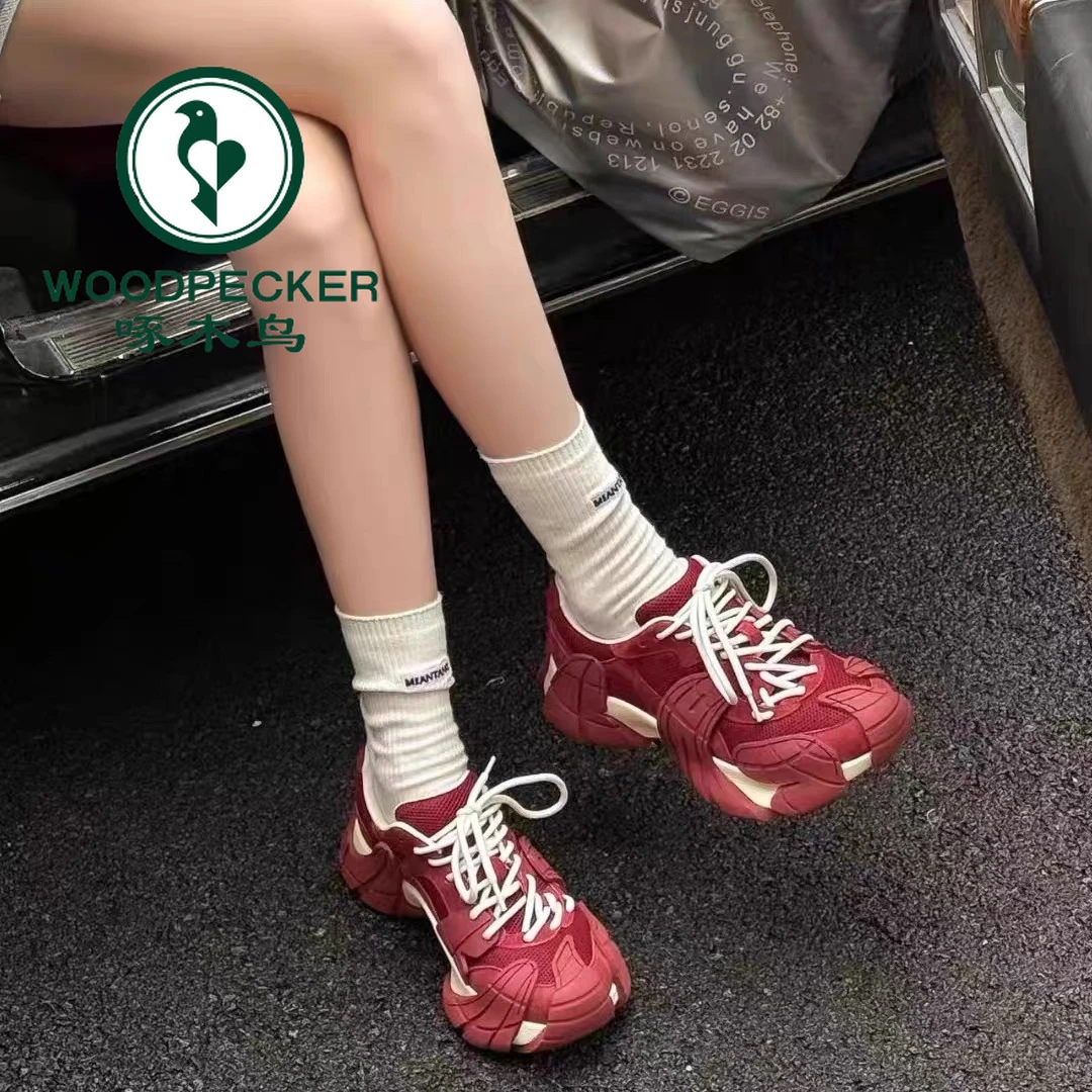 啄木鸟欧洲站2025新款休闲透气运动鞋女小众时尚百搭增高老爹鞋潮