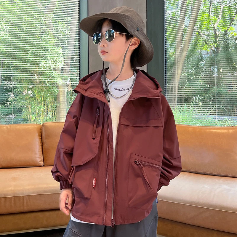 男童冲锋衣春秋装2025新款风衣外套儿童外套中大童炸街潮上衣