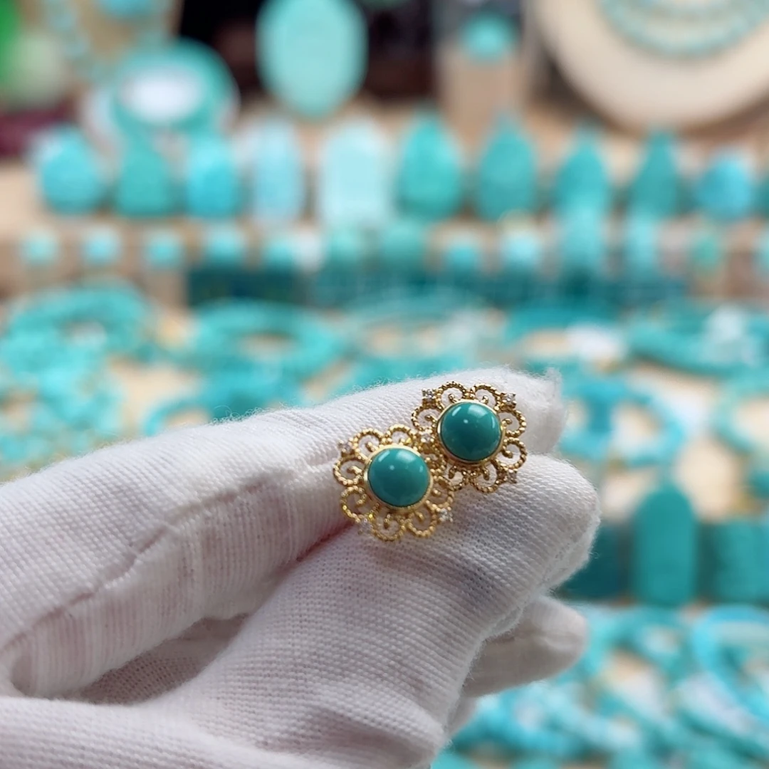 绿松石18K金镶嵌珠宝奇石