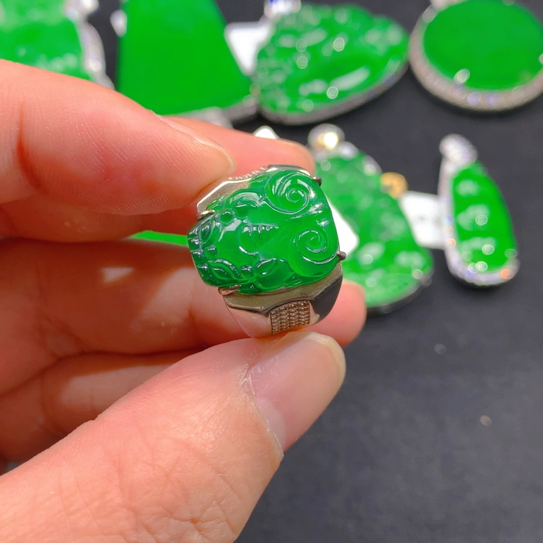 翡翠颈饰银S925镶嵌1111111111