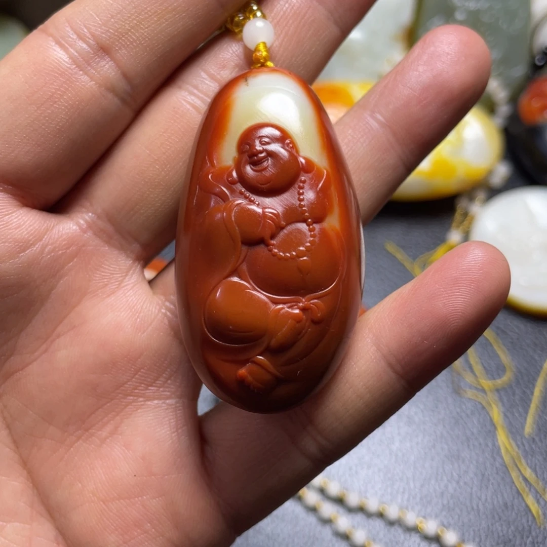 用***0和田玉未镶嵌颈饰