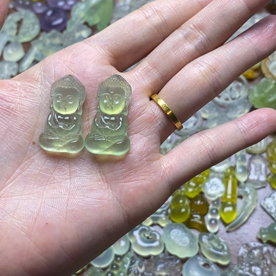 蛇纹石玉合金项链