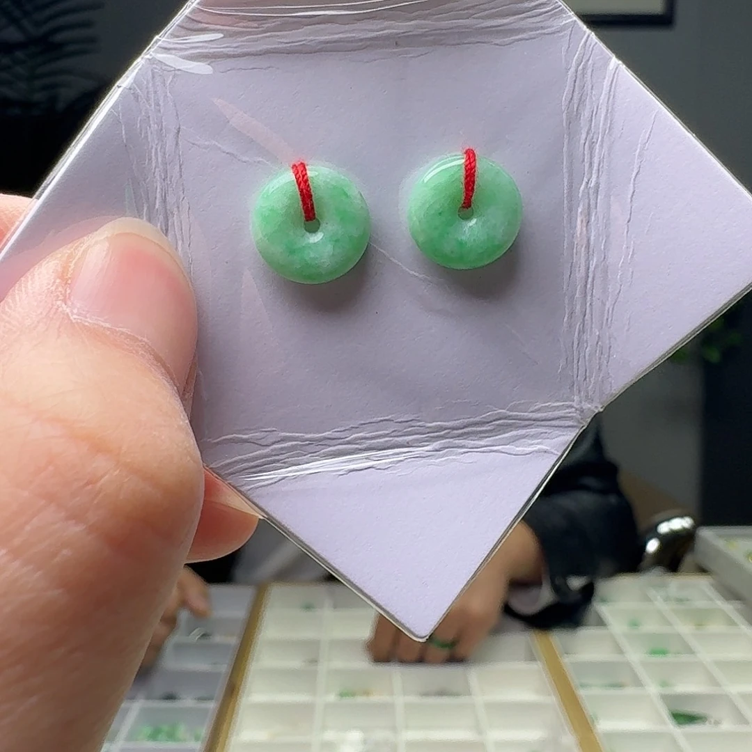 翡翠裸石天然微瑕