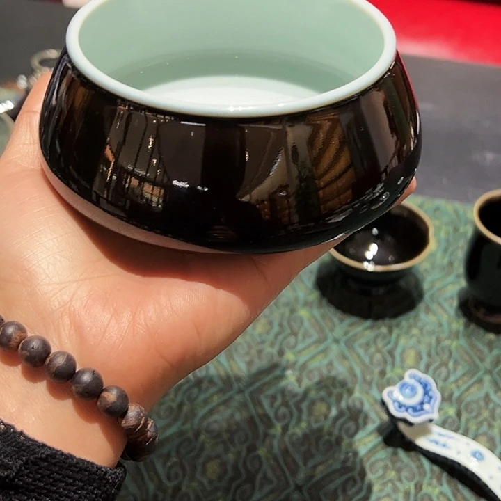 纯手工拉坯修坯乌金釉